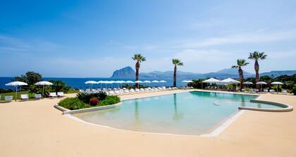 Phi Hotel La Tonnara di Bonagia