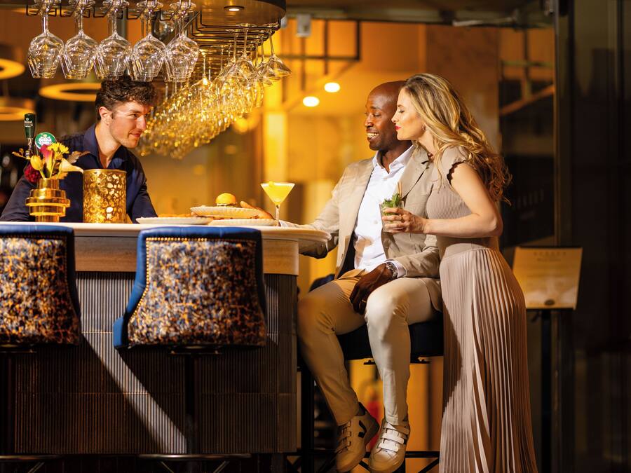 Bar (en el alojamiento)