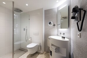 Free toiletries, hair dryer, towels