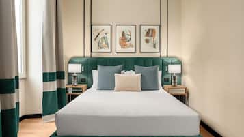 Executive Room (Premier) | Premium bedding, minibar, in-room safe, desk