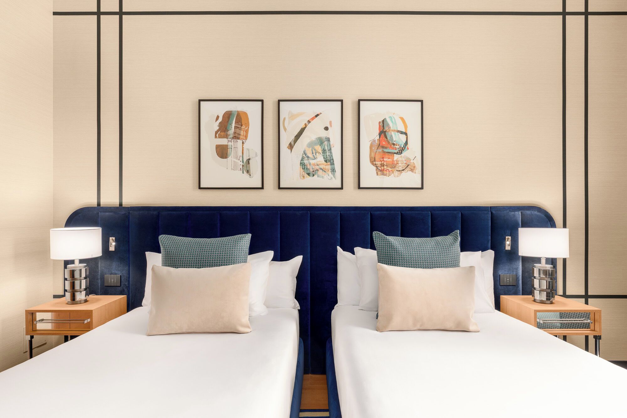 superior double room | premium bedding, minibar, in-room safe, desk