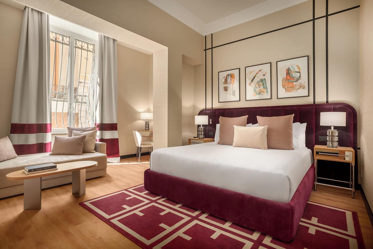Ropa de cama de alta calidad y minibar