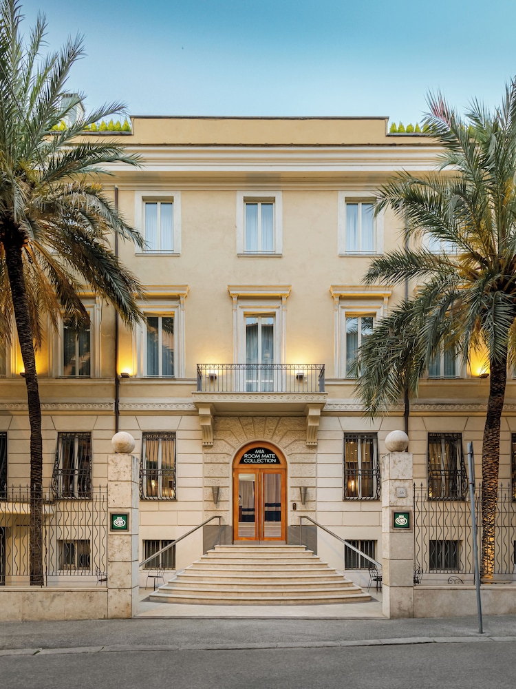 Room Mate Collection Mia, Rome Colosseum by null