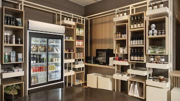 Snack bar