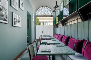 Free daily full breakfast - Room Mate Luca, Florence (Florence)