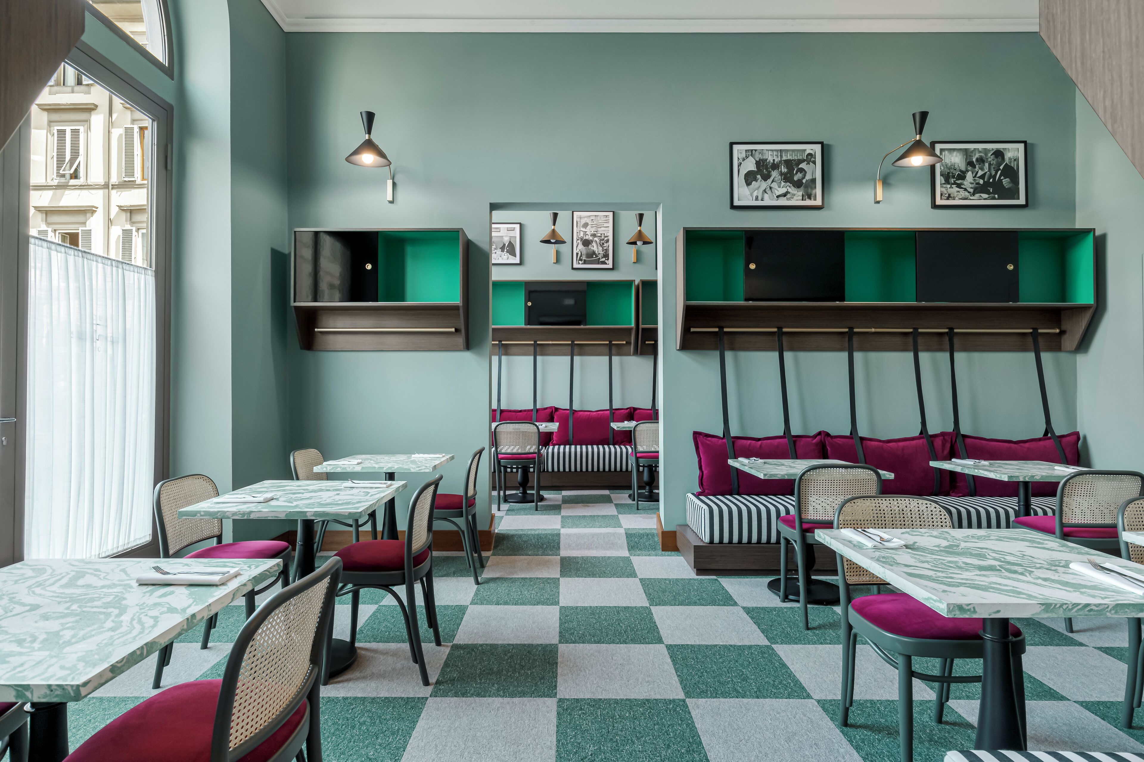 free daily full breakfast