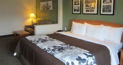 Clarion Pointe Albemarle