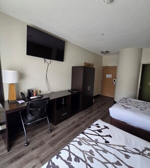 Habitación individual estándar | Ropa de cama de alta calidad y escritorio 