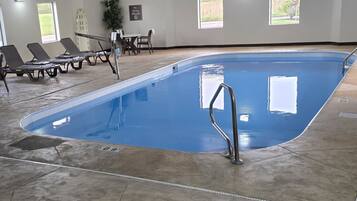 Indendørs pool