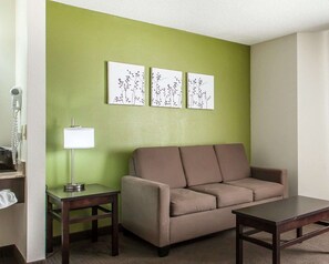 Suite, Multiple Beds, Non Smoking