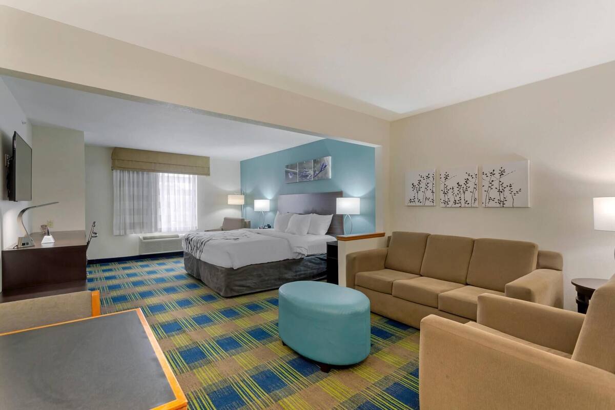 In-room safe, desk, blackout curtains, iron/ironing board