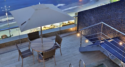 Orla Copacabana Hotel