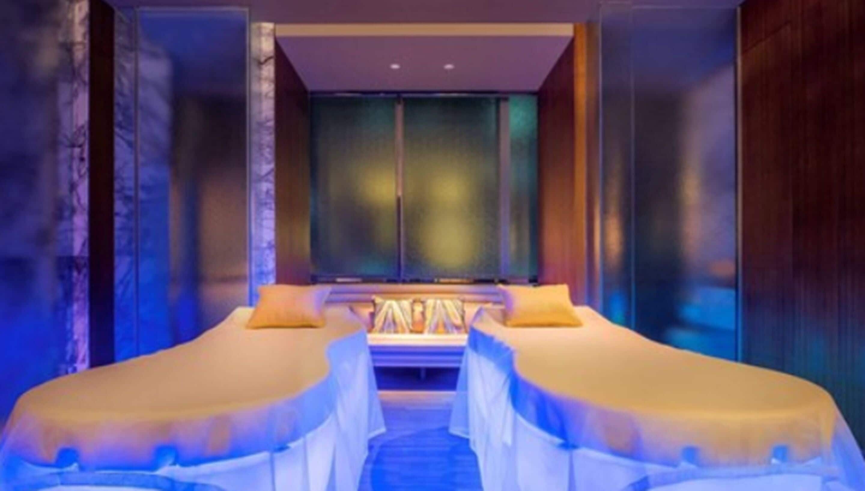 sauna, steam room, body treatments, aromatherapy, hot stone massages