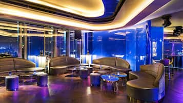 Bar (en el alojamiento)