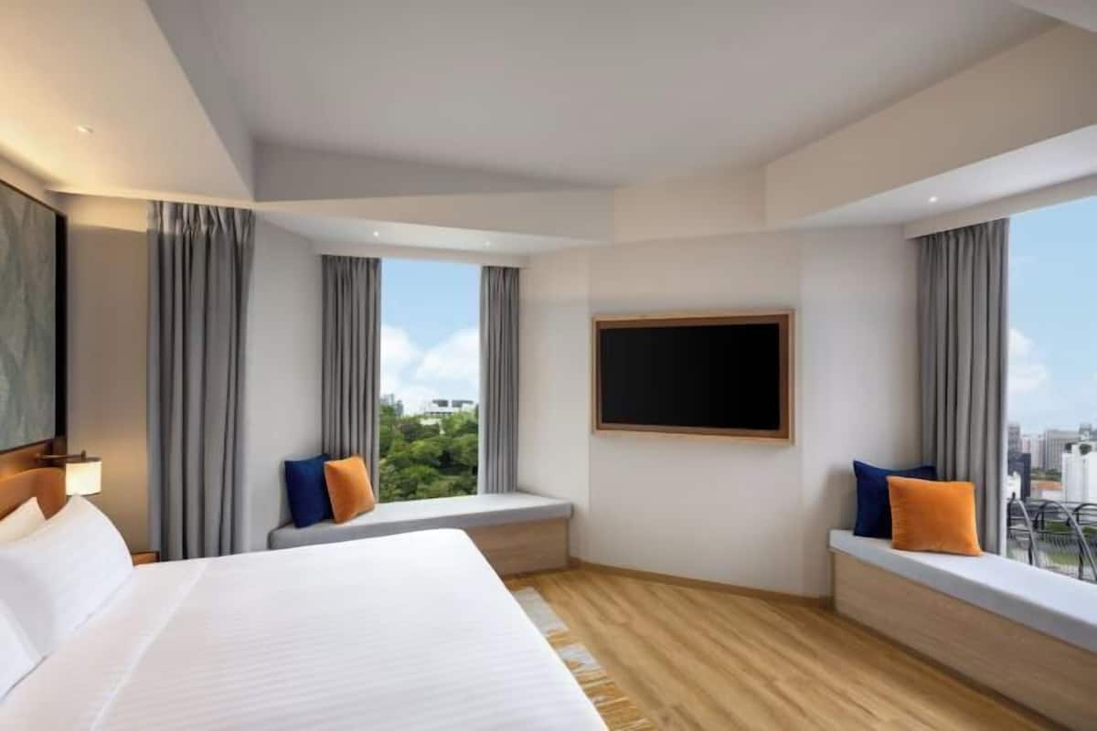 1 bedroom, minibar, in-room safe, desk