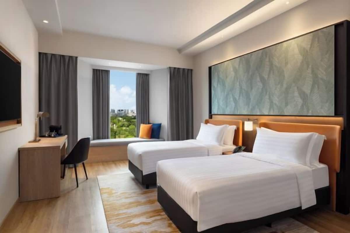 1 bedroom, minibar, in-room safe, desk
