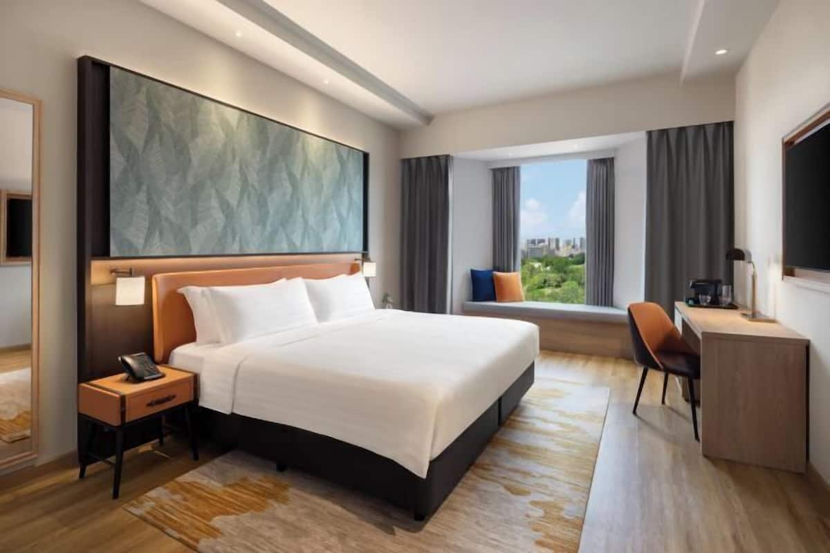 1 bedroom, minibar, in-room safe, desk