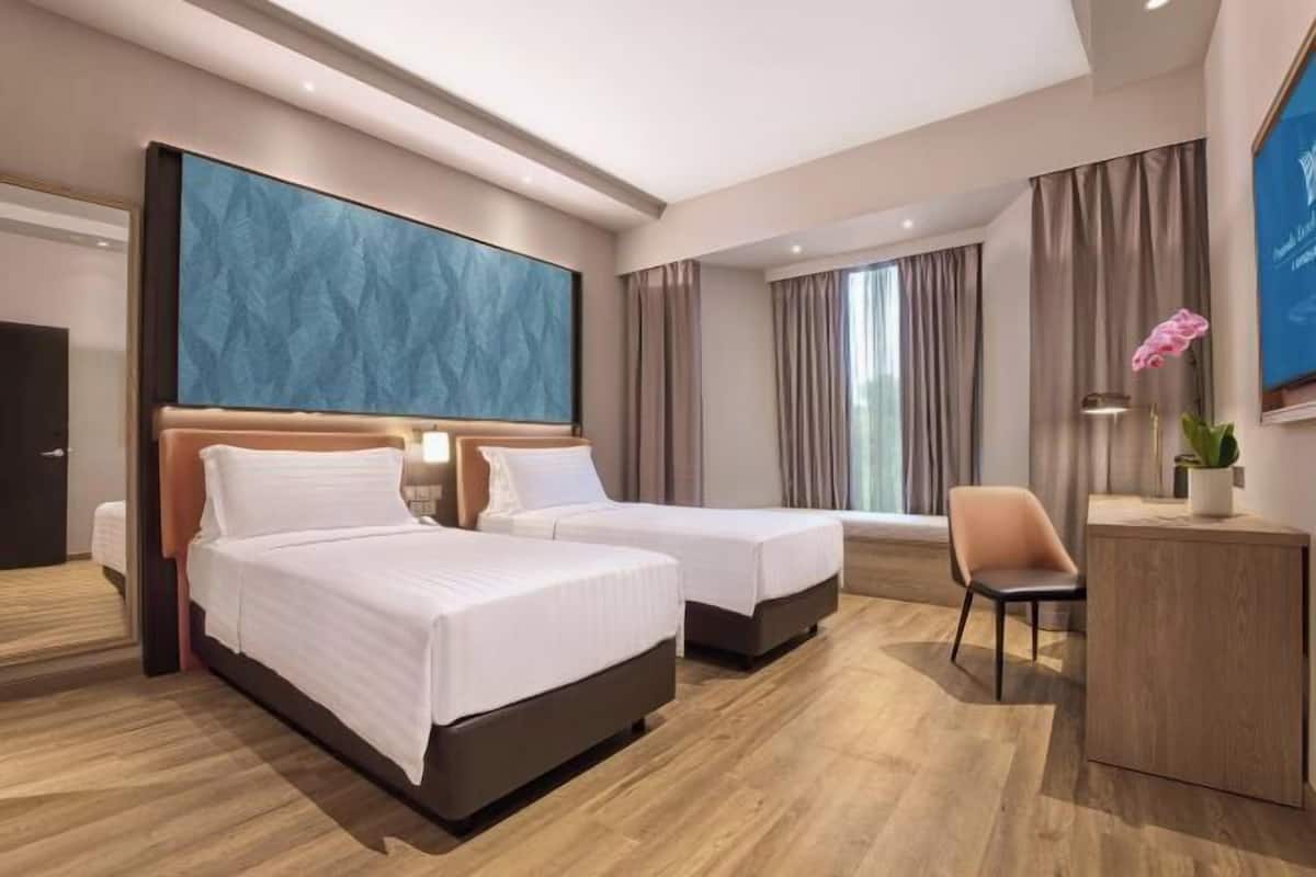1 bedroom, minibar, in-room safe, desk