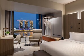 1 chambre, minibar, coffres-forts dans les chambres, bureau