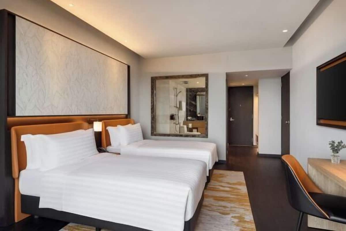 1 bedroom, minibar, in-room safe, desk
