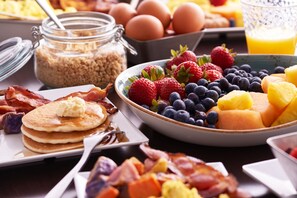 Tägliches inbegriffenes Frühstücksbuffet