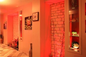 Turkish bath, body treatments, massage/treatment rooms, massages