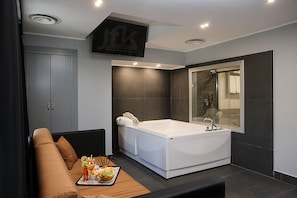 Deluxe-Doppelzimmer, Whirlpool | Whirlwanne
