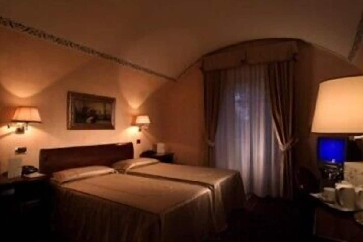 minibar, in-room safe, free cots/infant beds, rollaway beds