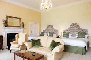 Suite | 1 chambre, literie de qualité, couette en duvet