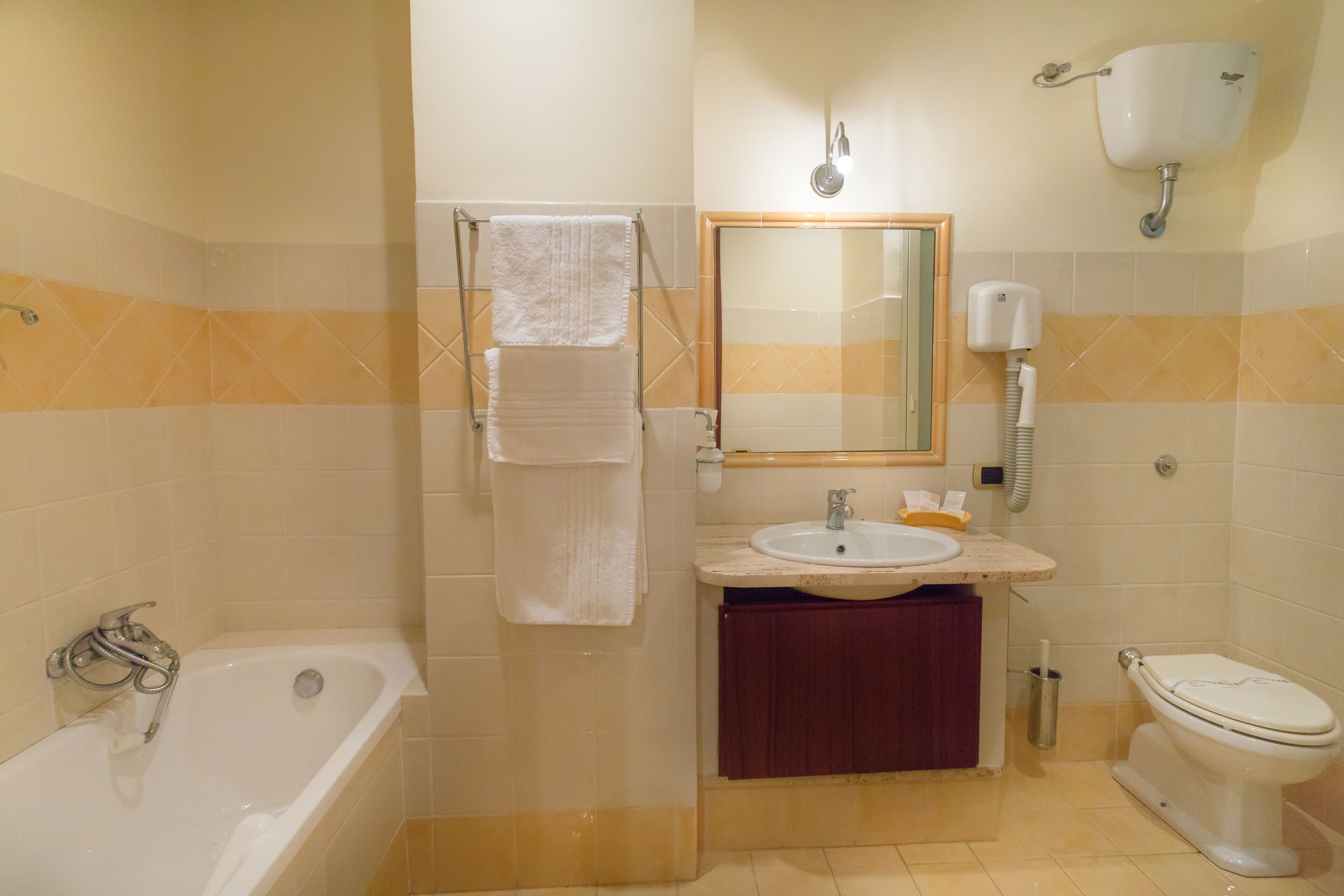 Photo - Hotel La Playa Blanca