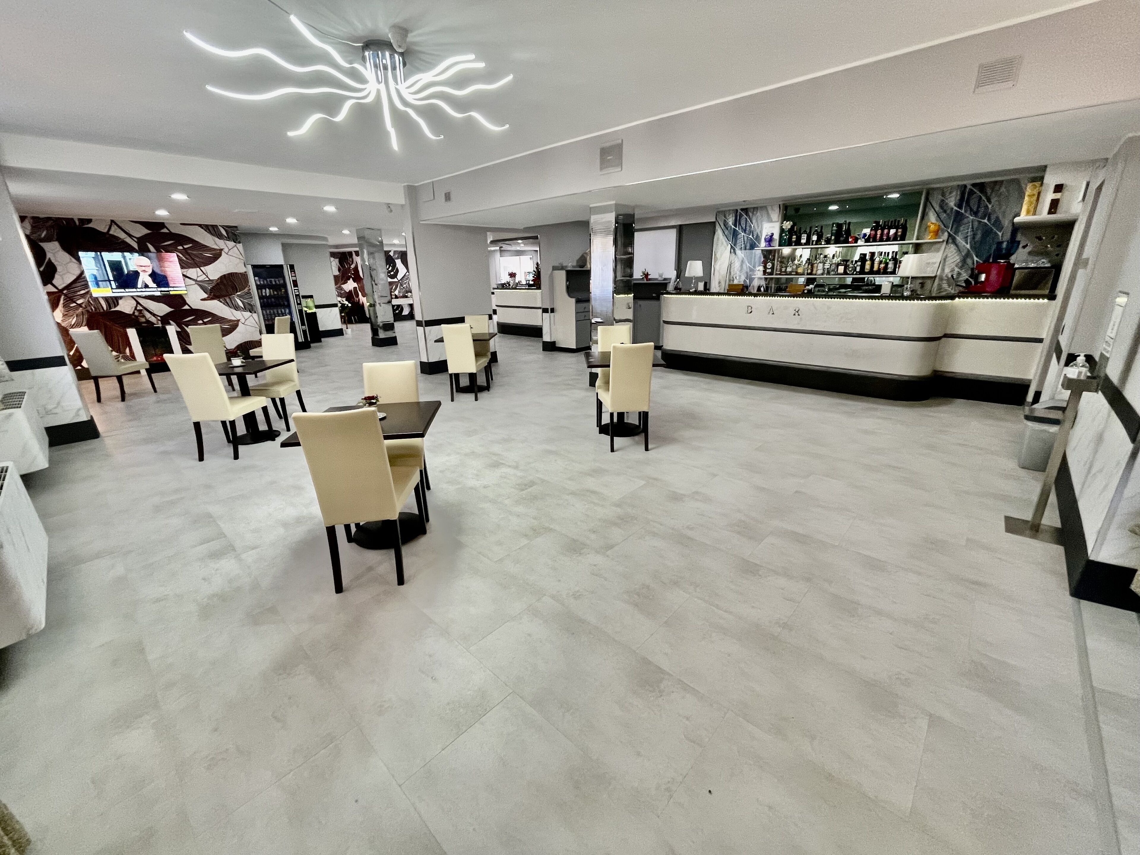 Bar (en la propiedad)