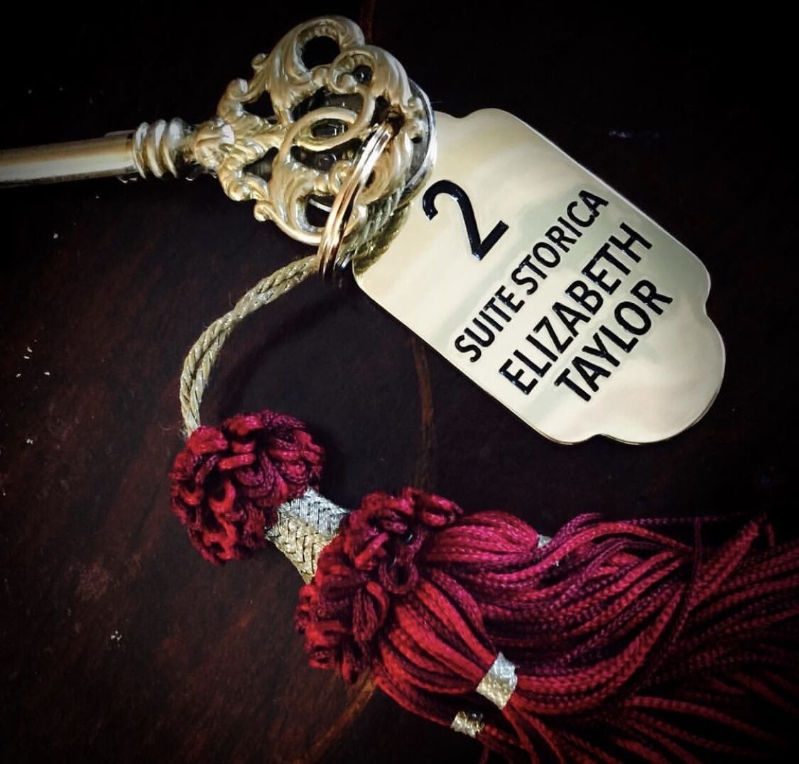 villa (suite villa liz taylor) | 1 bedroom, minibar, in-room safe, desk