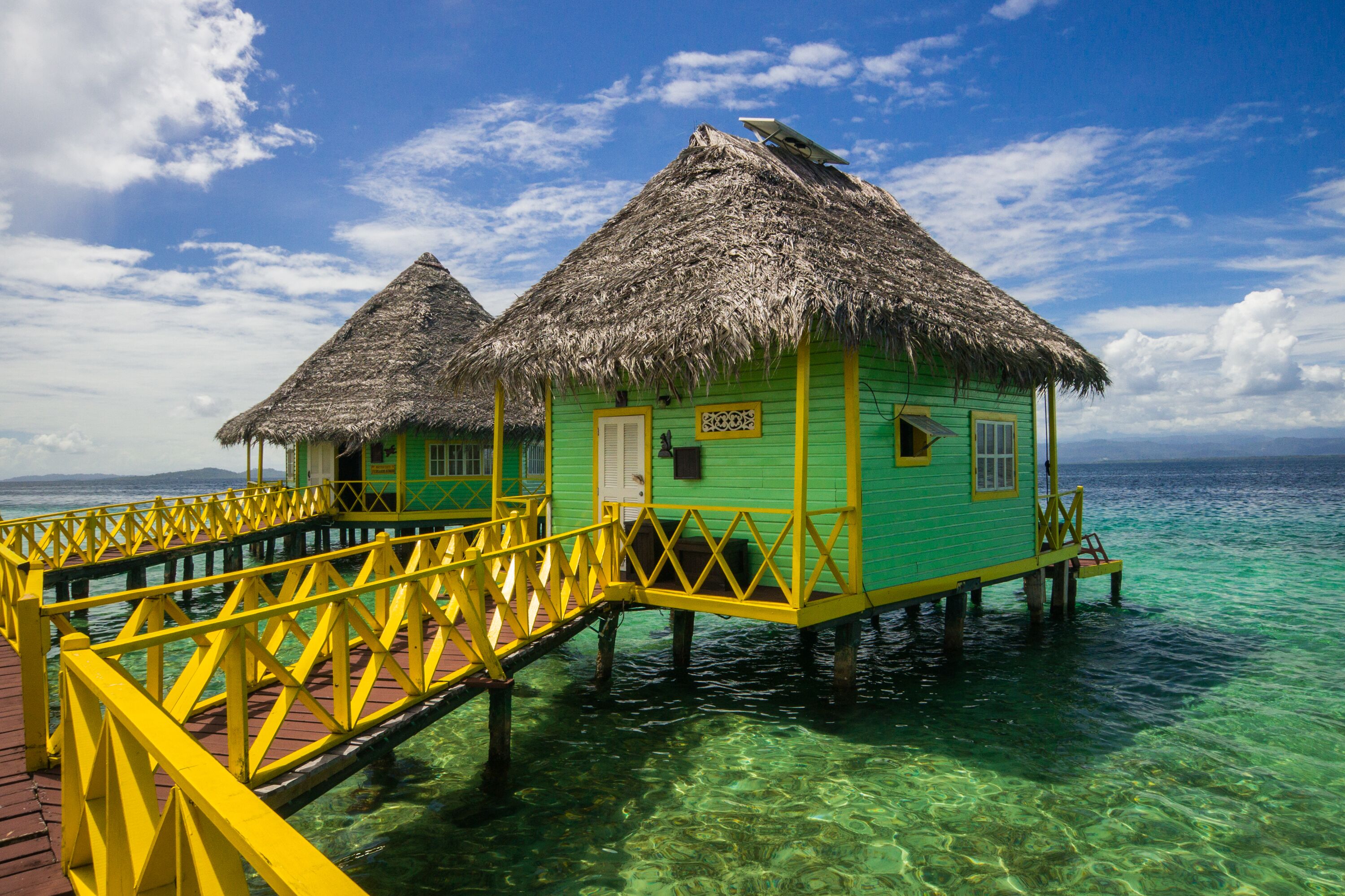 Punta Caracol Acqua Lodge