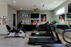 Gym - The Bungalows on Shary, Mission-McAllen (Mission)