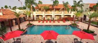 The Bungalows on Shary, Mission-McAllen