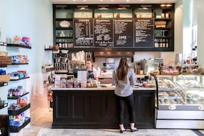 Coffee shop