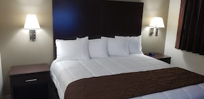 Desk, blackout drapes, free WiFi, bed sheets
