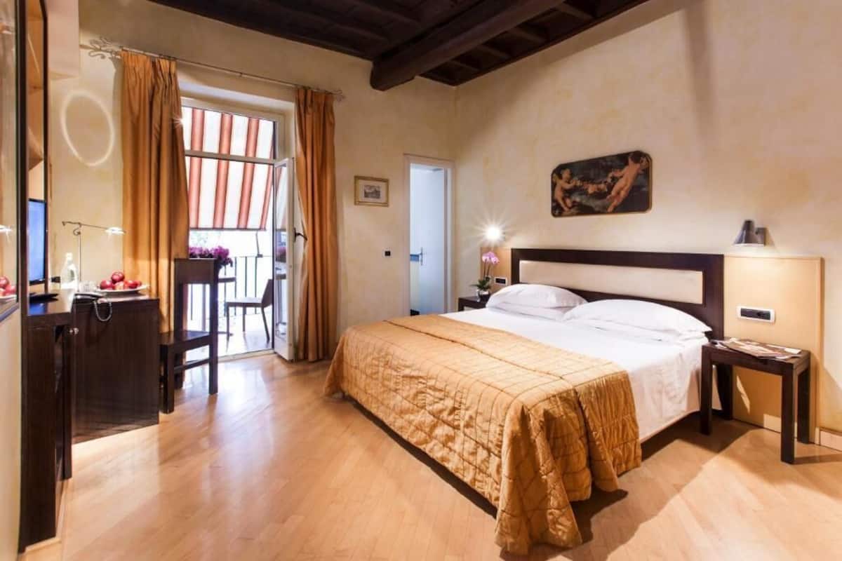 2 quartos, cofres nos quartos, Wi-Fi de cortesia, roupa de cama
