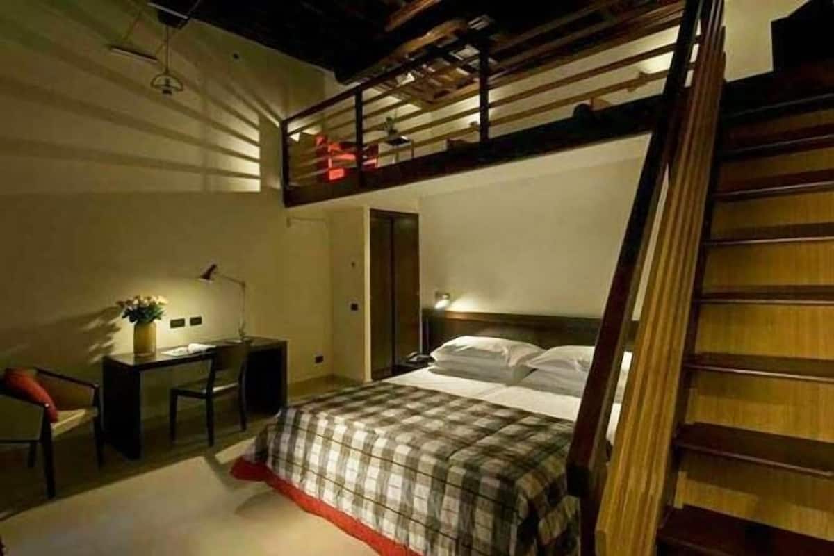 2 quartos, cofres nos quartos, Wi-Fi de cortesia, roupa de cama
