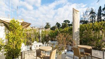 Ristorazione all'aperto