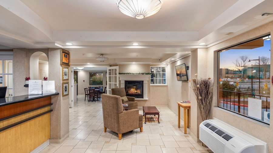 Inn at Lake Washington By OYO I-405