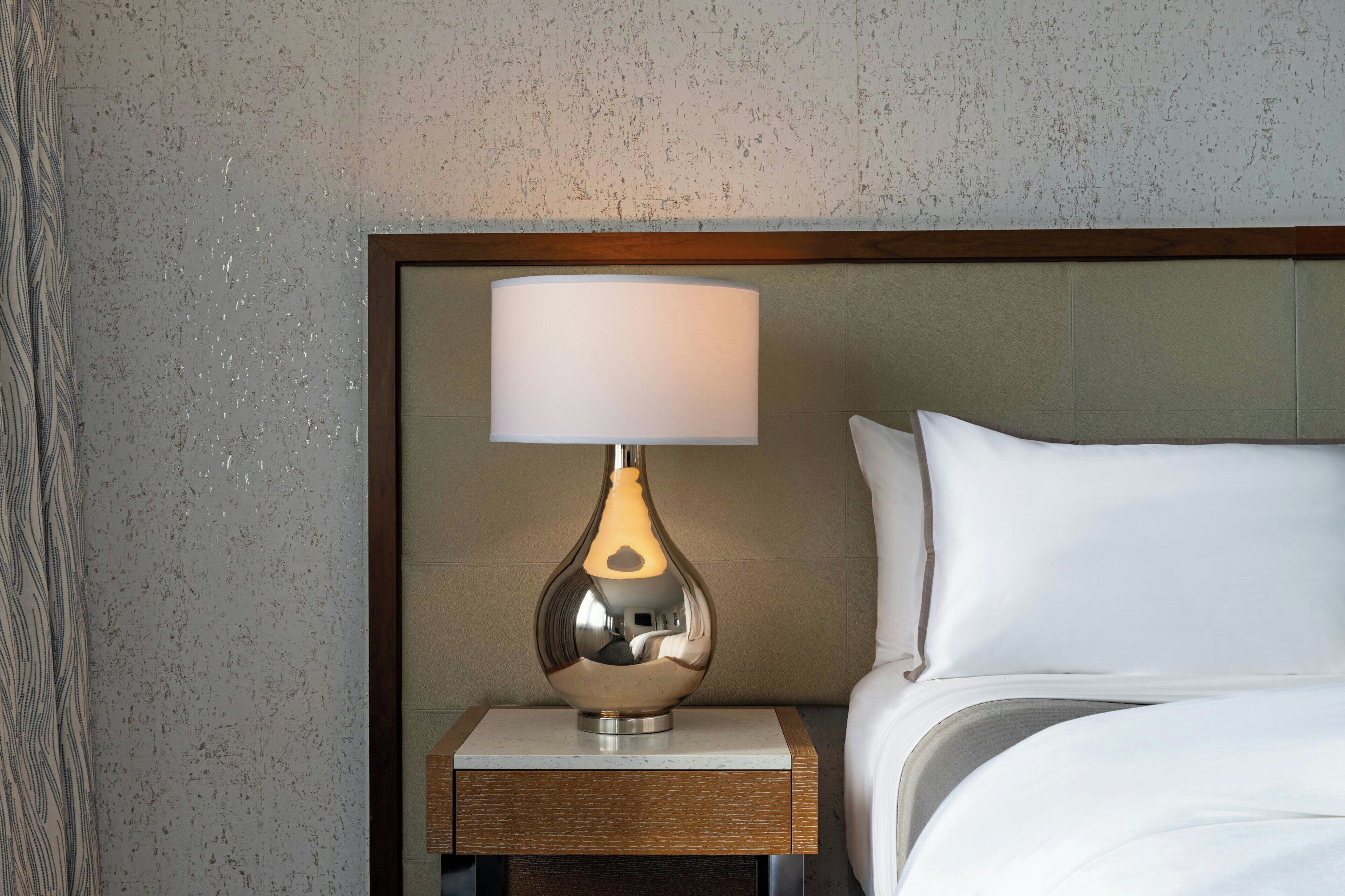 Allergitestet sengetøy, safe på rommet og skrivebord