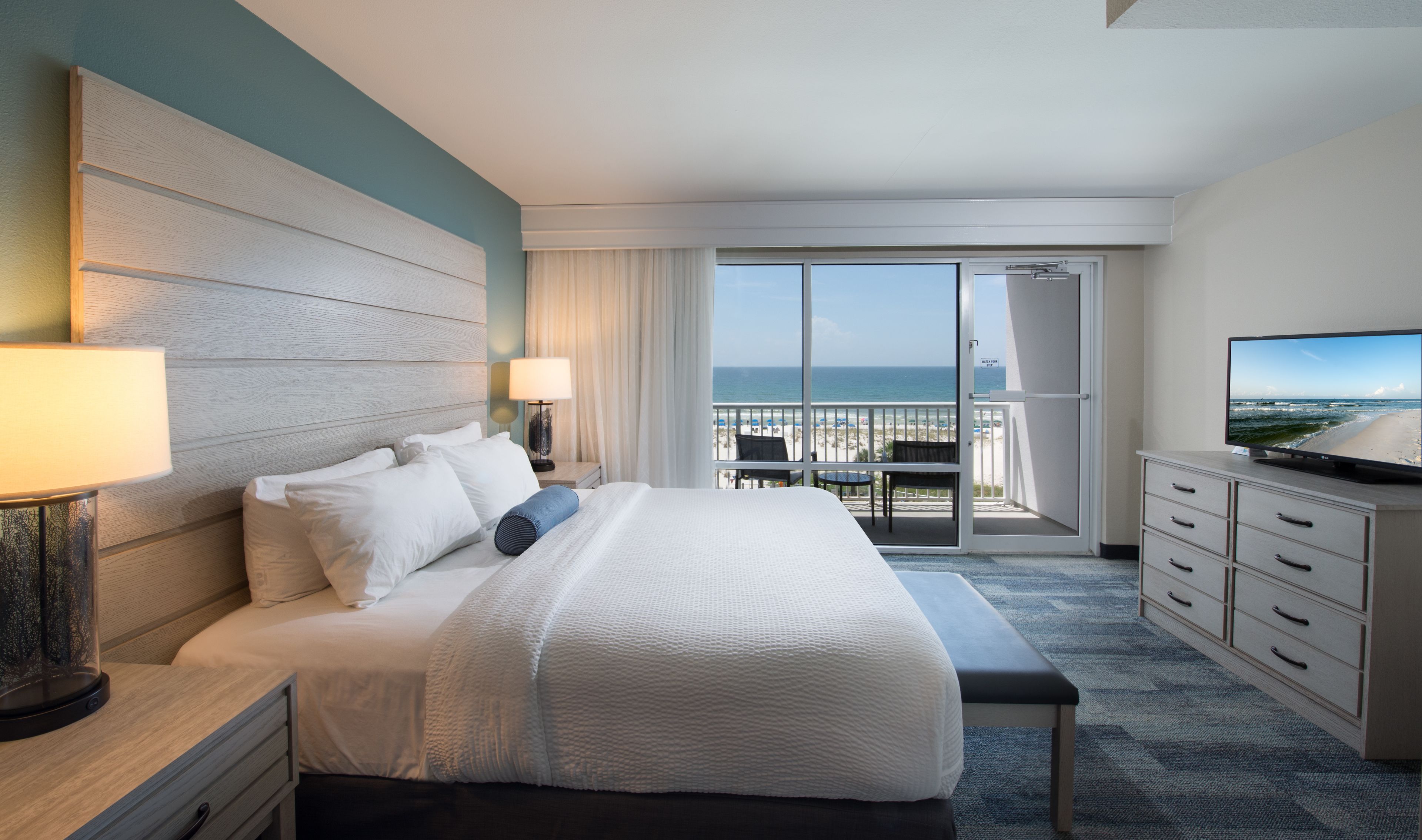 1 bedroom, in-room safe, iron/ironing board, free WiFi