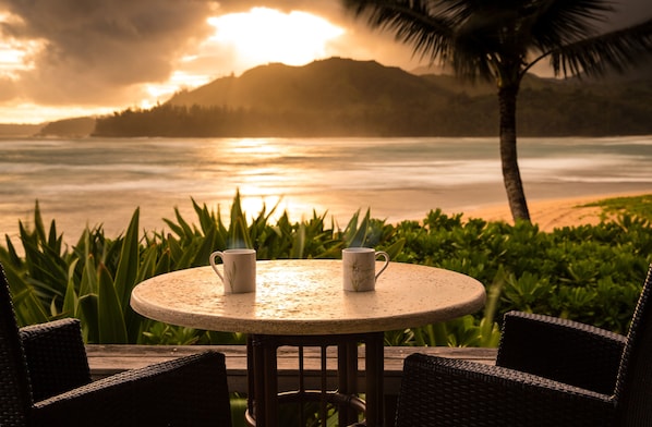 Appart'hôtel Premium, 2 chambres (Premium Oceanfront) | Vue sur la plage/l’océan