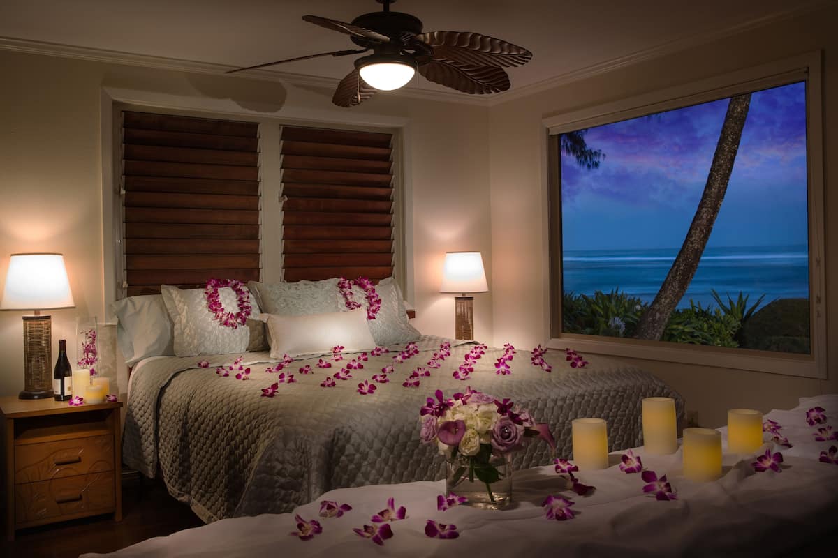 1 bedroom, premium bedding, desk, iron/ironing board