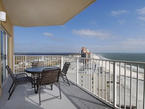 Condo, 2 Bedrooms, 2 Bathrooms, Sea Facing | Balcony