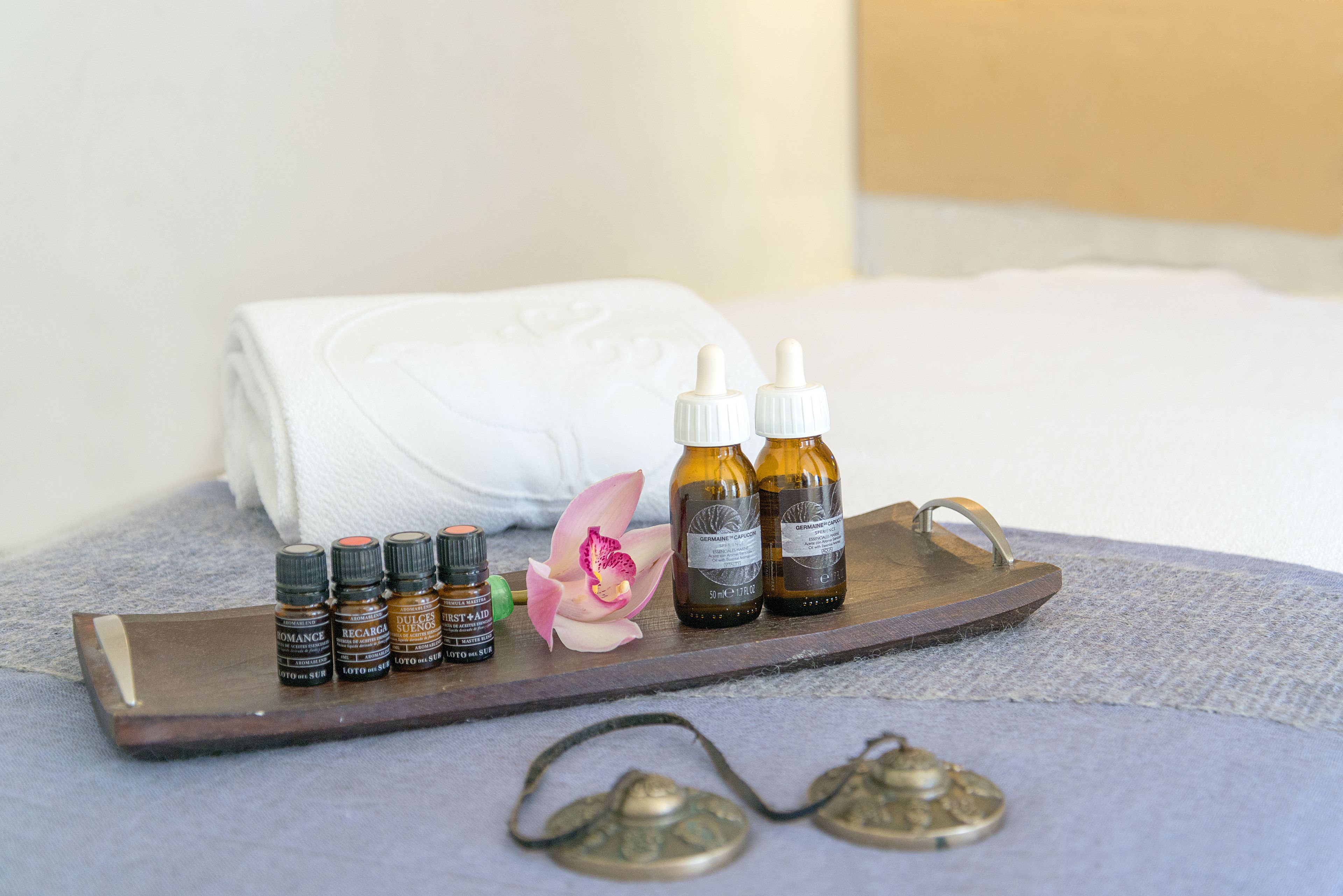 couples treatment room(s), hot tub, steam room, turkish bath/hammam