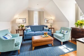 Suite (William Kerr) | Pillowtop beds, minibar, in-room safe, individually decorated - The Marquesa Hotel (Key West)