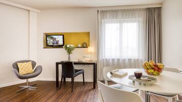 Apartment, 1 Bedroom | Living room | 26-inch LED TV with satellite channels, TV