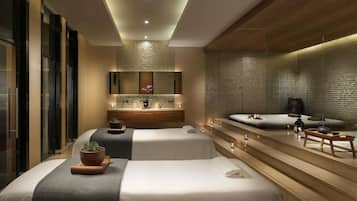 Couples treatment rooms, sauna, hot tub, steam room, Turkish bath